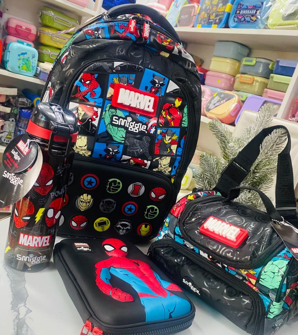 Smiggle Marvel Spider-Man school set
